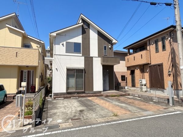明石市二見町西二見駅前3丁目 中古一戸建て
