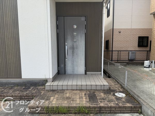明石市二見町西二見駅前３丁目　中古一戸建て