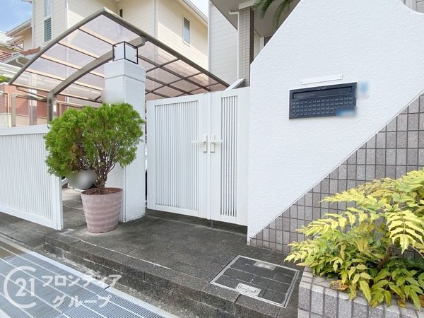 神戸市西区学園東町６丁目　中古一戸建て