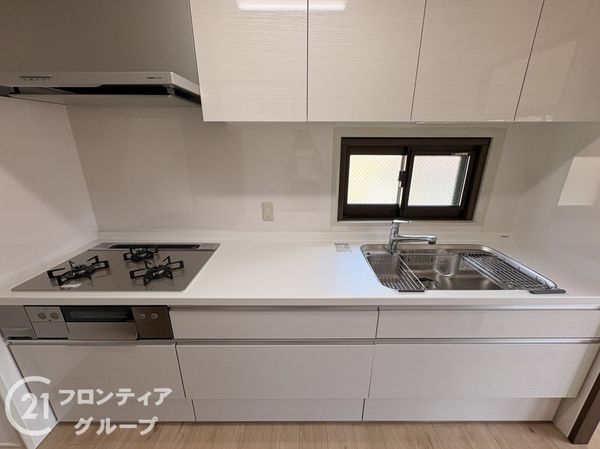 モンセーヌ西神南１６号棟　中古マンション