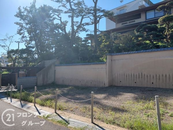 明石市朝霧東町３丁目の中古一戸建て