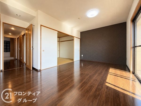 西神南ヒルズ6番館　中古マンション