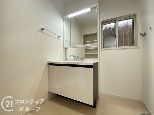 明石市二見町西二見の中古一戸建て