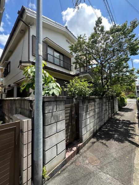 寝屋川市成田東町の中古一戸建