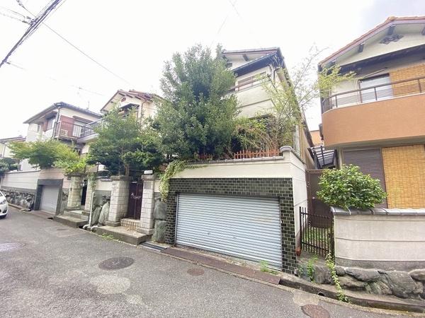 寝屋川市太秦緑が丘の中古一戸建て