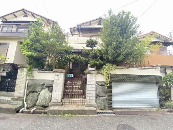 寝屋川市太秦緑が丘の中古一戸建て