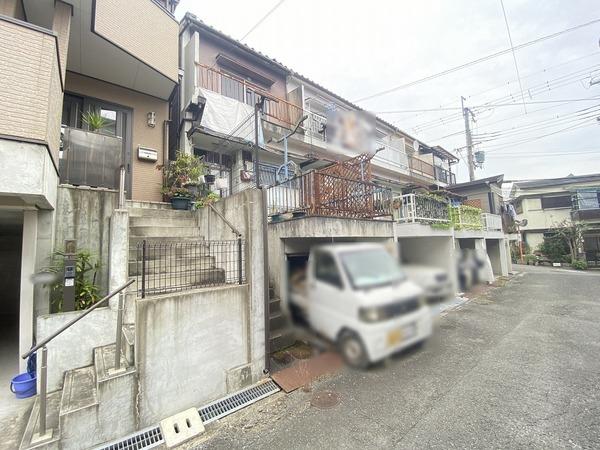 寝屋川市川勝町の中古一戸建て