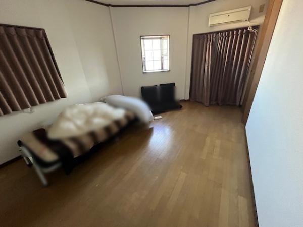 寝屋川市高柳７丁目の中古一戸建て