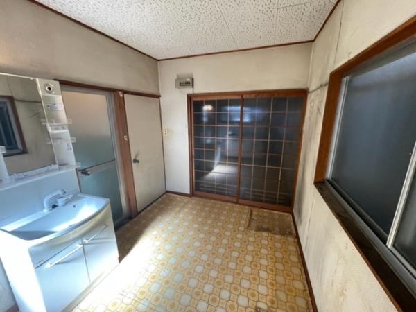 寝屋川市昭栄町の中古一戸建て