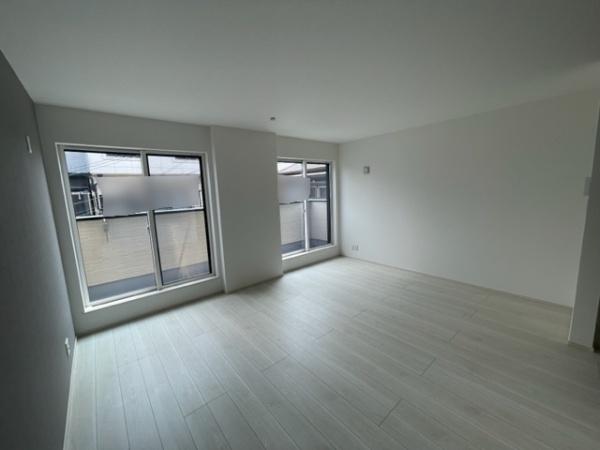 枚方市松丘町の新築一戸建