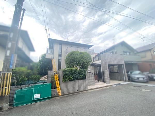 寝屋川市成田東が丘の中古一戸建