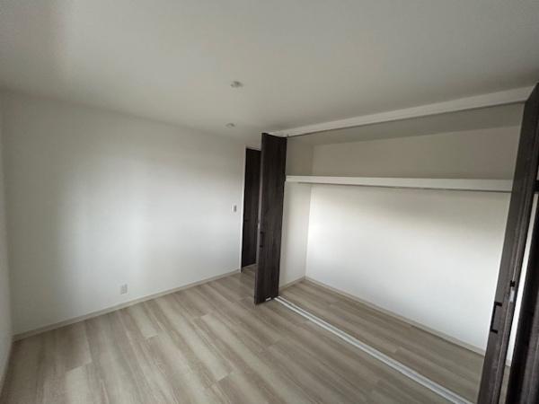 寝屋川市堀溝１丁目の中古一戸建て