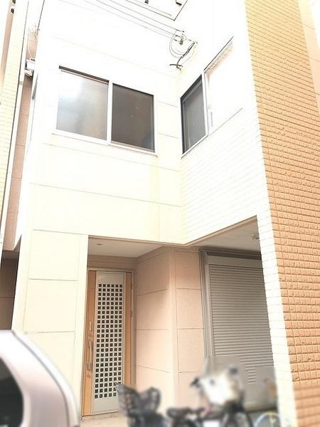 寝屋川市秦町の中古一戸建て