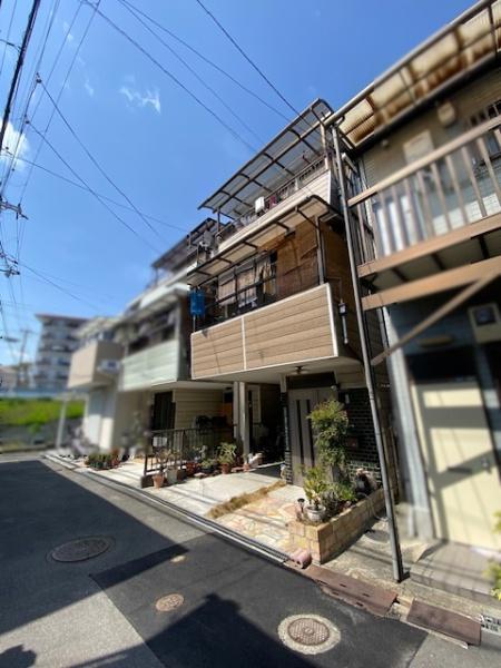 寝屋川市中木田町の中古一戸建て