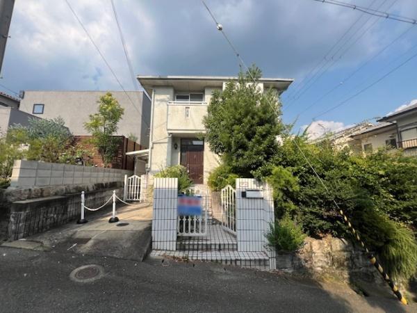 枚方市茄子作北町の中古一戸建