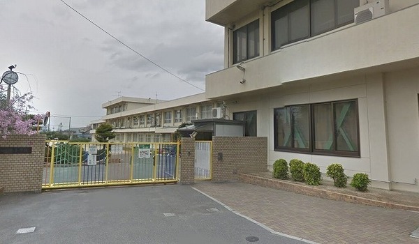 枚方市長尾元町1丁目の新築一戸建(枚方市立菅原小学校)