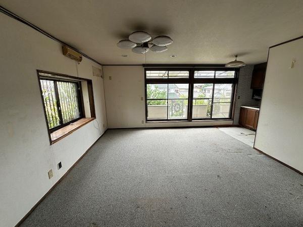 寝屋川市菅相塚町の中古一戸建