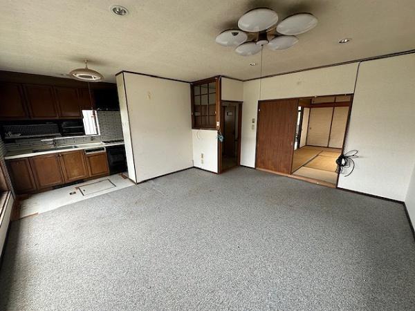 寝屋川市菅相塚町の中古一戸建