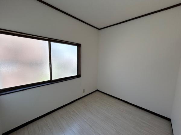 寝屋川市下木田町の中古一戸建て