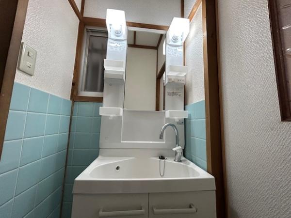 寝屋川市下木田町の中古一戸建て