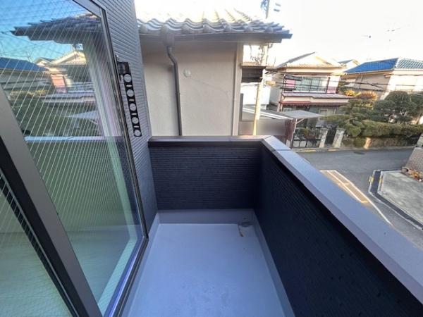 寝屋川市太秦中町の新築一戸建