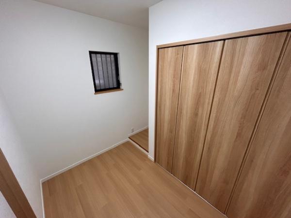 枚方市松丘町の中古一戸建て