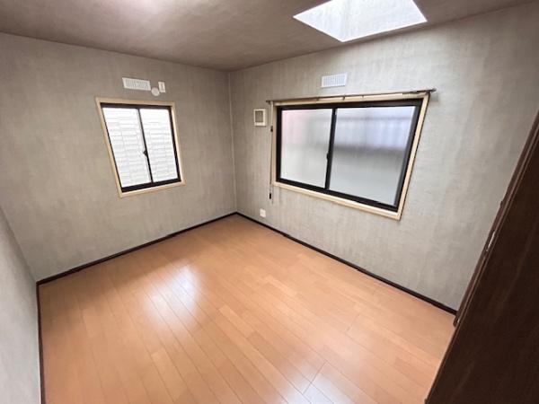 寝屋川市石津東町の中古一戸建て