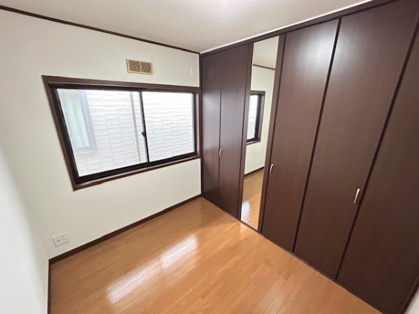 寝屋川市石津東町の中古一戸建て