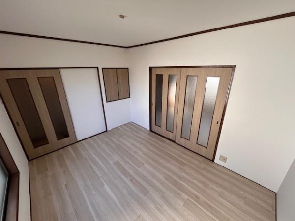 寝屋川市高柳２丁目の中古一戸建て