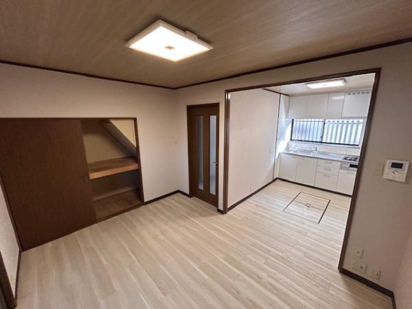 寝屋川市高柳２丁目の中古一戸建
