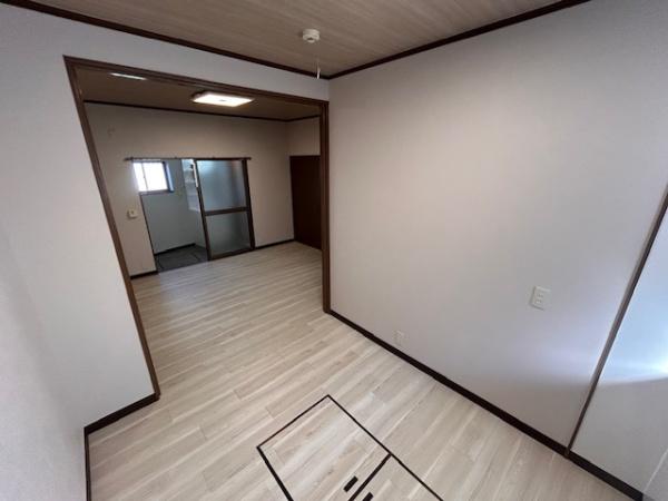 寝屋川市高柳２丁目の中古一戸建