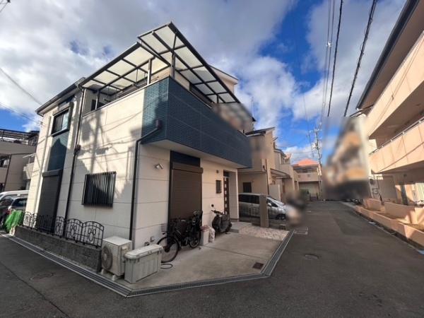 寝屋川市池田旭町の中古一戸建て