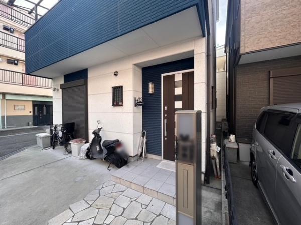 寝屋川市池田旭町の中古一戸建て