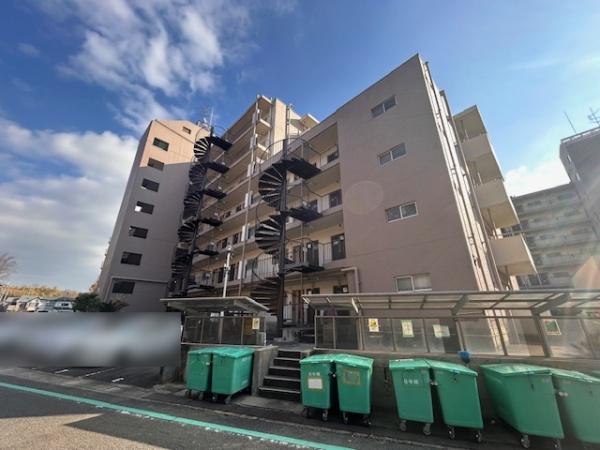 枚方ハイツ　8号棟