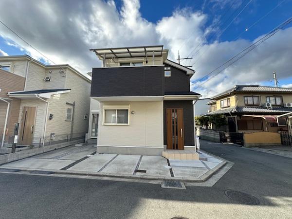 寝屋川市明和２丁目の中古一戸建て
