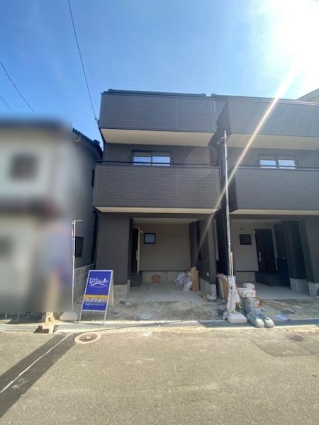 寝屋川市高柳４丁目の新築一戸建