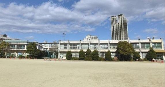 くずはセンチュリータウン4番館(枚方市立樟葉西小学校)