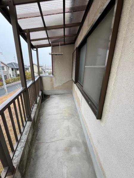 枚方市長尾家具町２丁目の土地