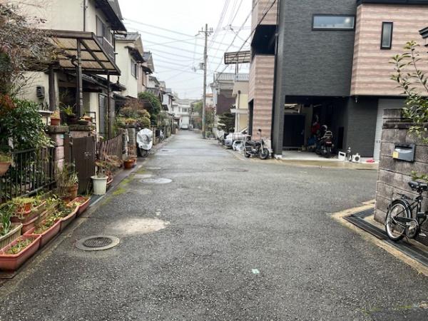 枚方市長尾家具町２丁目の土地