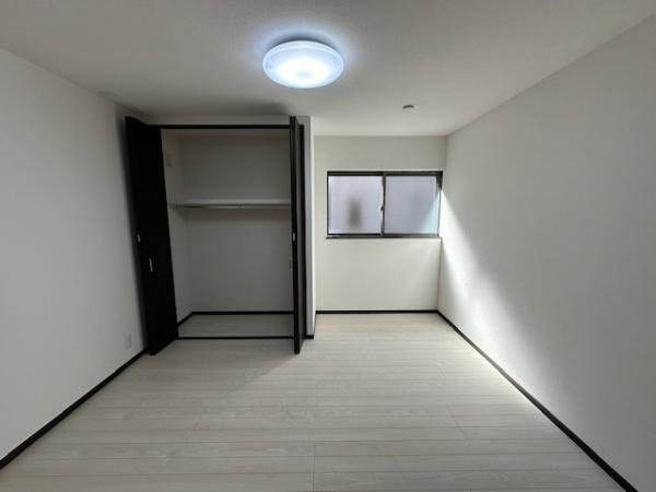 寝屋川市末広町の中古一戸建て