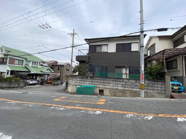 枚方市東中振１丁目の中古一戸建て