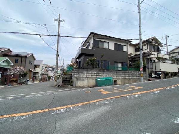枚方市東中振１丁目の土地