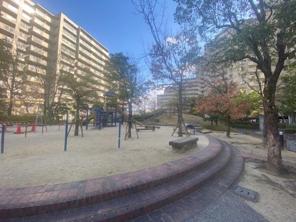 オークヒルズ香里四番館