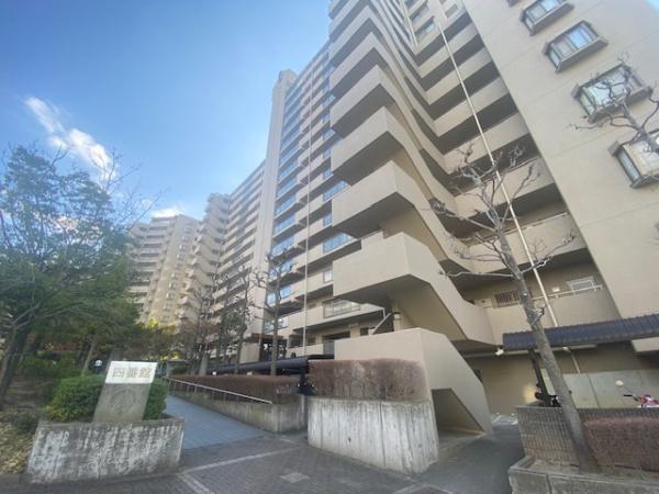 オークヒルズ香里四番館