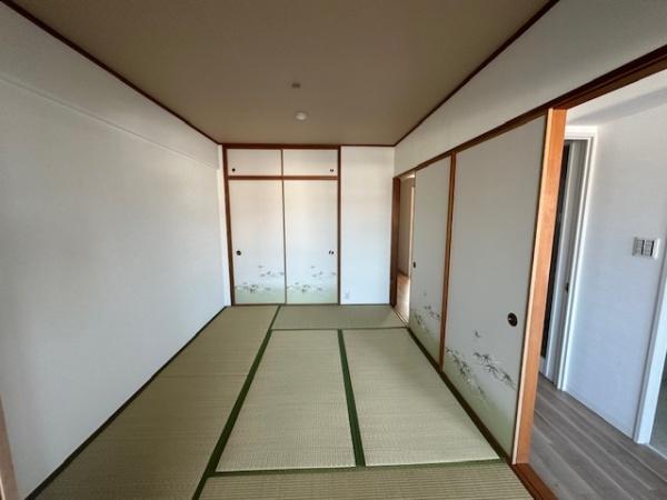 ディオフェルティ枚方