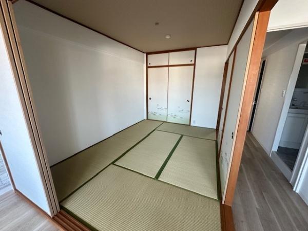 ディオフェルティ枚方