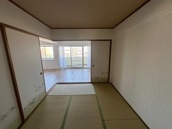 ディオフェルティ枚方