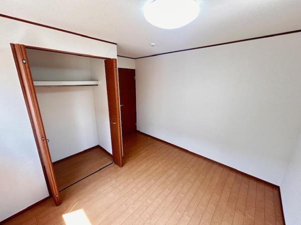 寝屋川市堀溝２丁目の中古一戸建て
