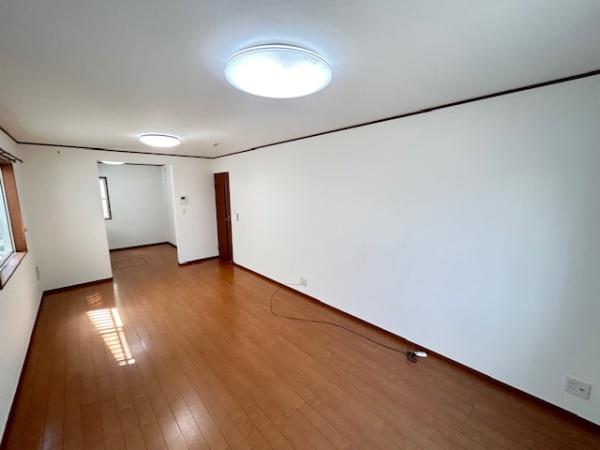 寝屋川市堀溝２丁目の中古一戸建て