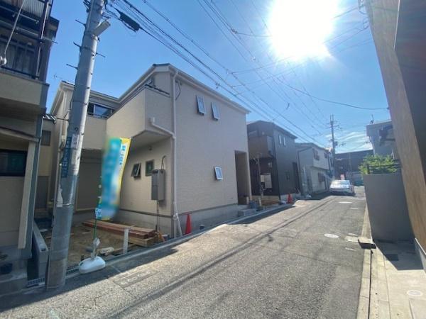 寝屋川市高柳７丁目の新築一戸建